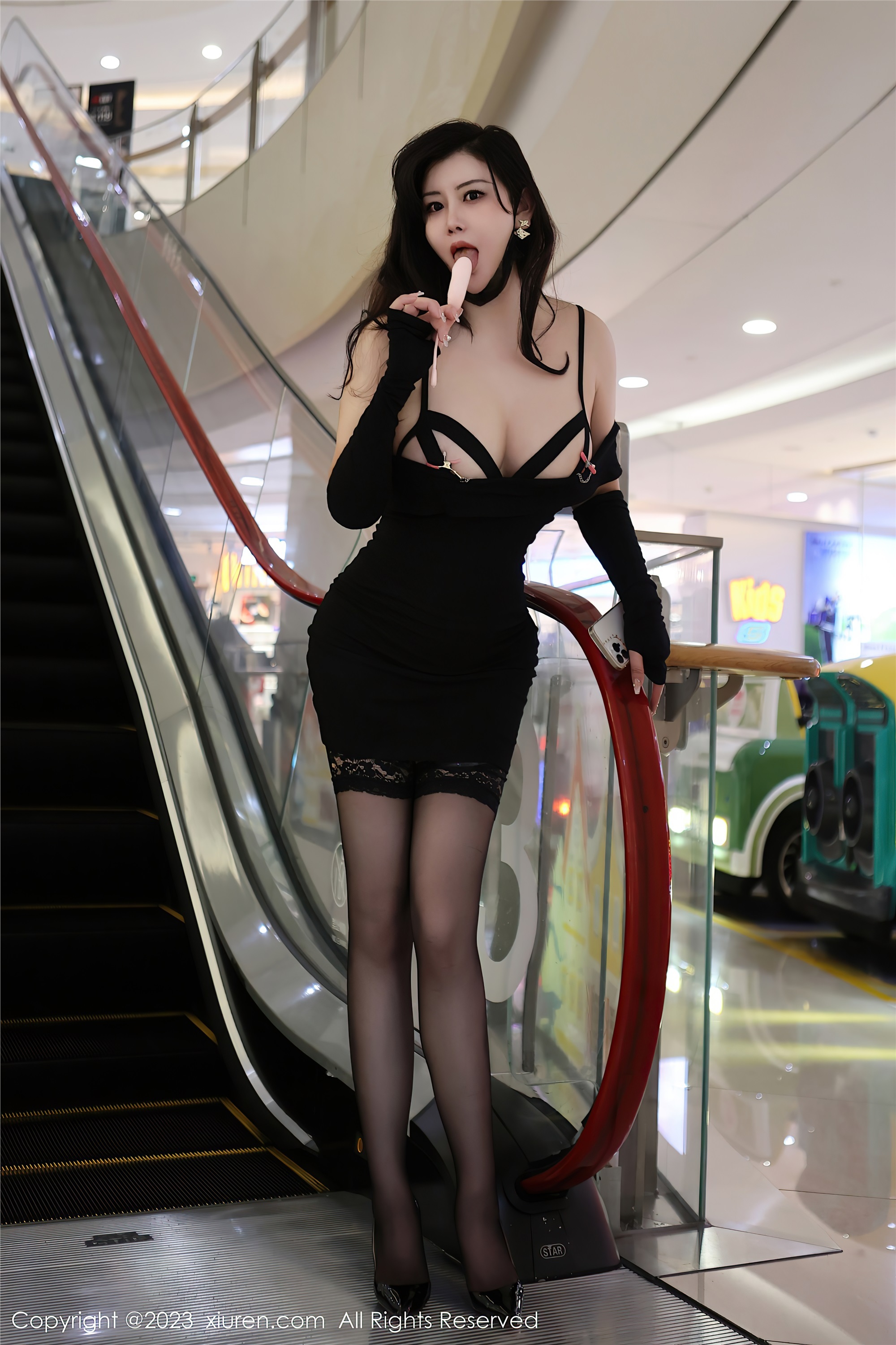 XiuRen秀人网  2023.04.03 NO.6515 王婉悠Queen